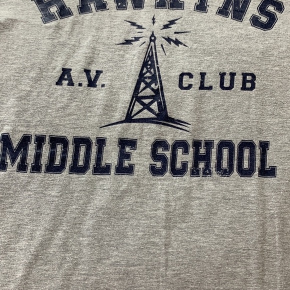 Stranger Things Hawkins T-shirt - Picture 5 of 9